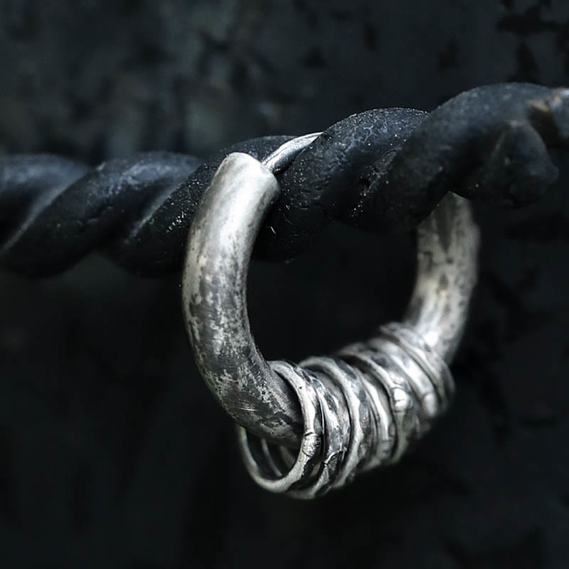 Orecchini di protezione in argento sterling 925 Buddha Stones martellati a mano  - image 3