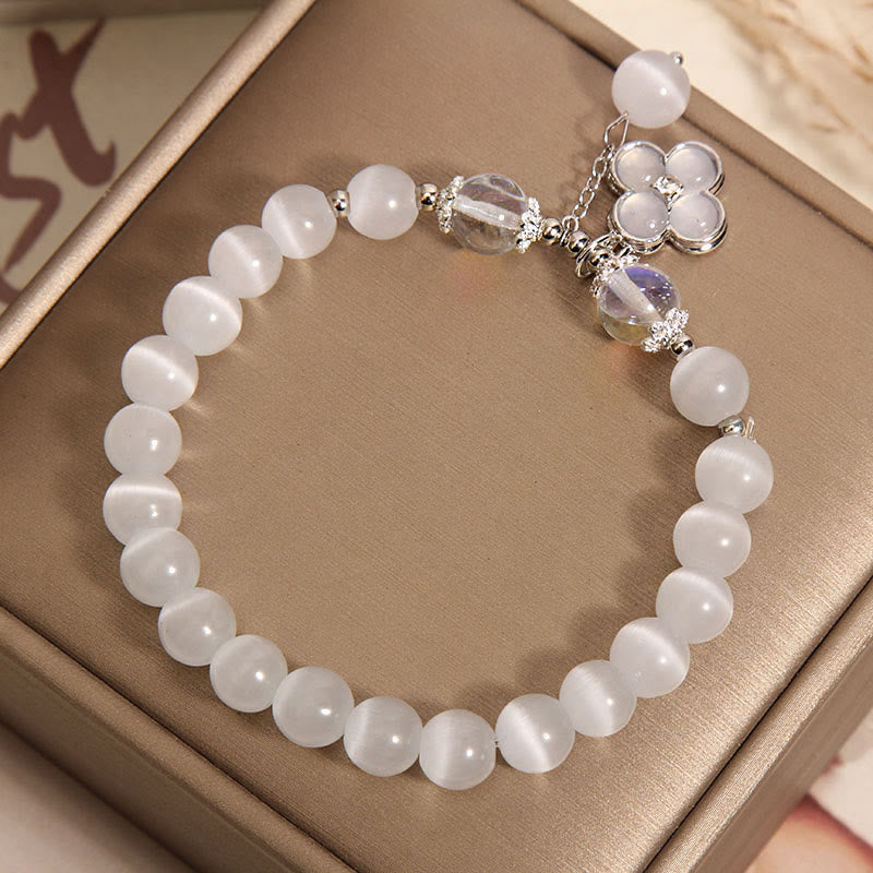 Braccialetto dell'amore con ciondolo a forma di quadrifoglio fortunato con cristalli occhio di gatto Buddha Stones