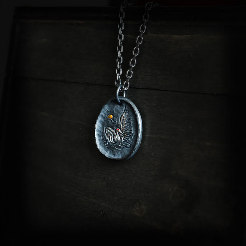 Collana pendente con ciondolo a forma di gru con nuvole di buon auspicio, in argento Buddha Stones 999 e oro 24k