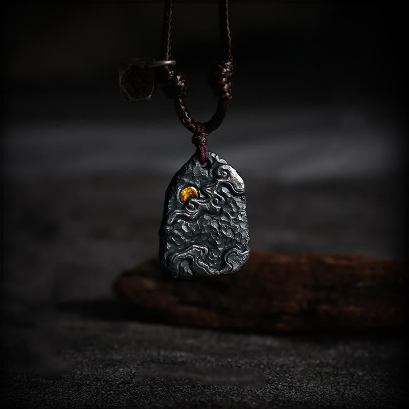 Collana con ciondolo di protezione con nuvole di buon auspicio in argento sterling 999 e oro 24k, Buddha Stones - Corda di cera in argento sterling 999 - image 0