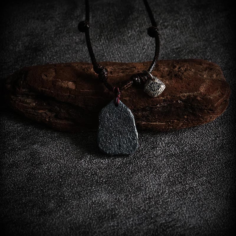 Collana con ciondolo di protezione con nuvole di buon auspicio in argento sterling 999 e oro 24k, Buddha Stones