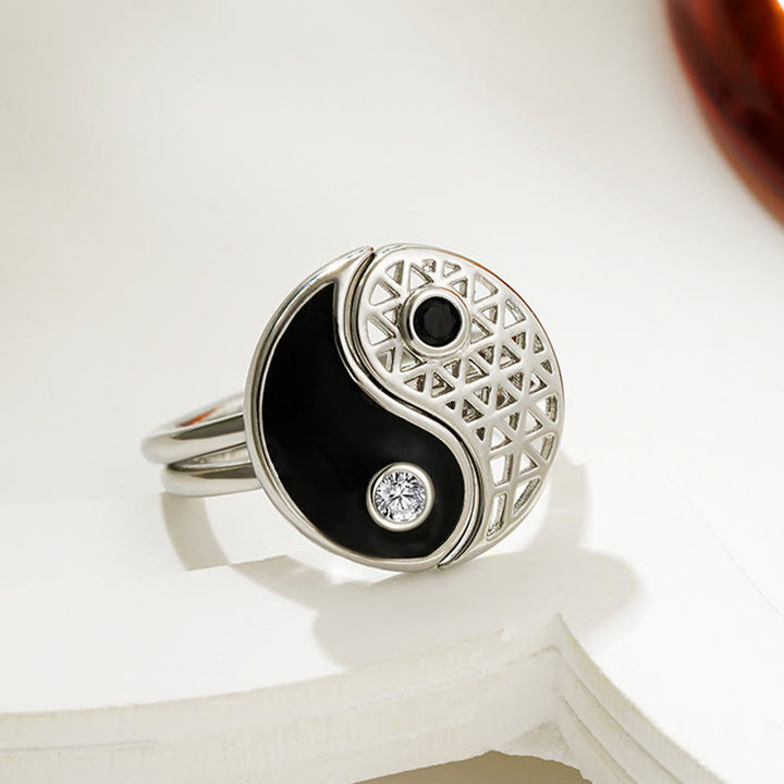 Anello di coppia in acciaio al titanio Buddha Stones Yin Yang con polsino in equilibrio