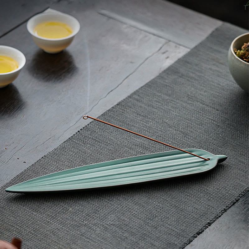Buddha Stones Foglia di bambù verde Bruciatore di incenso in ceramica Decorazione curativa - image 1