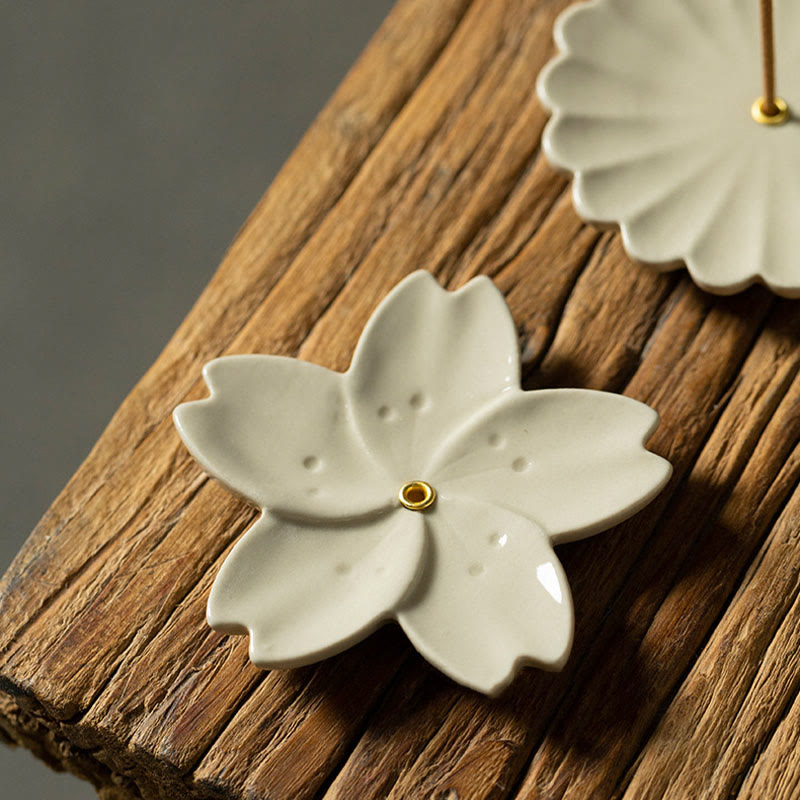 Buddha Stones, loto, fiore di ciliegio, fiore di prugna, crisantemo, bruciatore di incenso in ceramica curativo, decorazione
