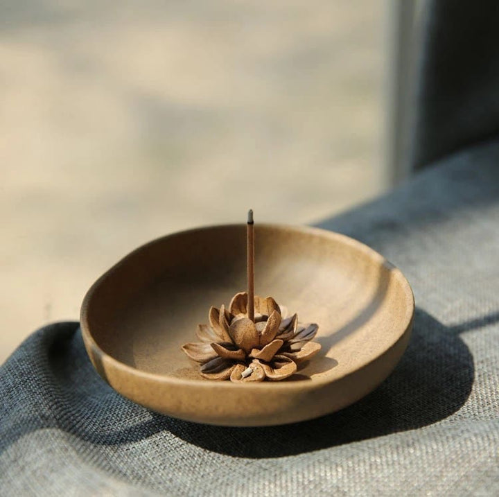 Buddha Stones Lotus Piedistallo Guarigione Ceramica Bruciatore di Incenso Decorazione