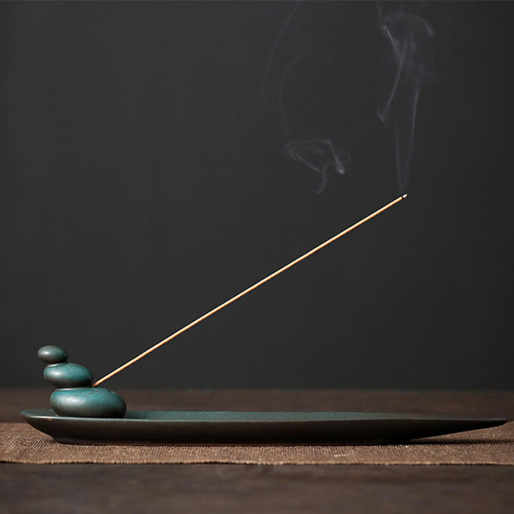 Buddha Stones Tre Pietre Onde Farfalla Bambù Guarigione Bastoncino di Ceramica Bruciatore di Incenso Decorazione - Tre pietre 24,2*4,6*5,6 cm - image 0