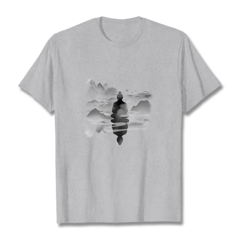 Maglietta in cotone con motivo Buddha Stones Mediting Buddha seduto in montagna - Grigio chiaro - 2XL - image 19