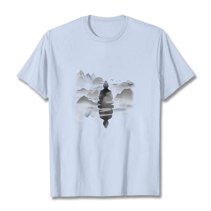 Maglietta in cotone con motivo Buddha Stones Mediting Buddha seduto in montagna - Ciano chiaro - 2XL - image 18