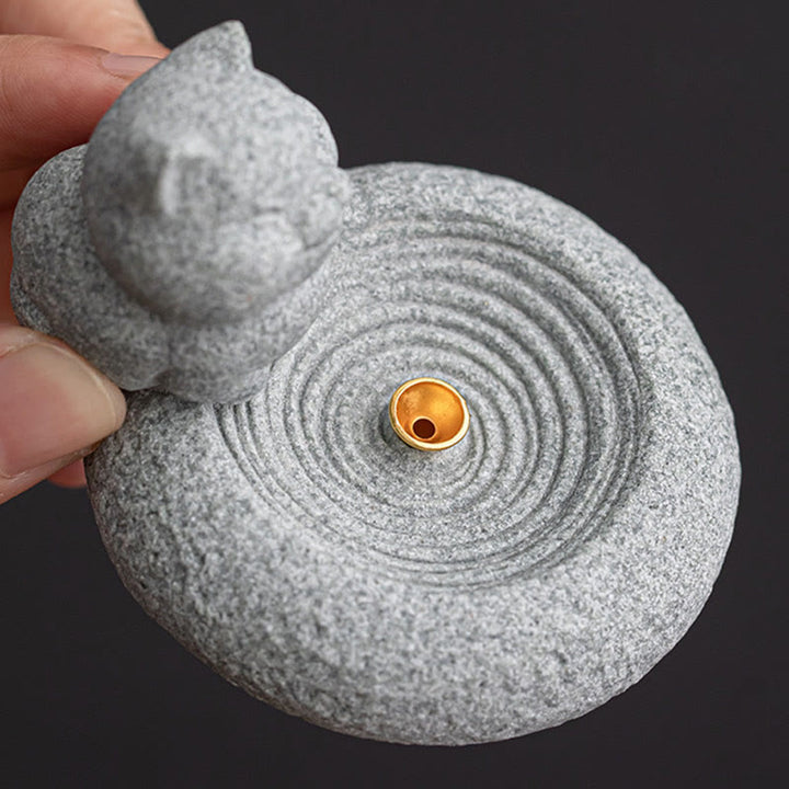Buddha Stones Carino Gatto Pigro in Piedi Bruciatore di Incenso Guarigione Decorazione da Scrivania