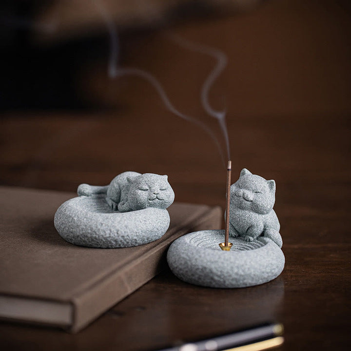 Buddha Stones Carino Gatto Pigro in Piedi Bruciatore di Incenso Guarigione Decorazione da Scrivania