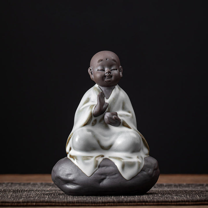 Buddha Stones Piccolo monaco Zen Cappello Colino Accessori da tè in ceramica Figurina Decorazione per la casa