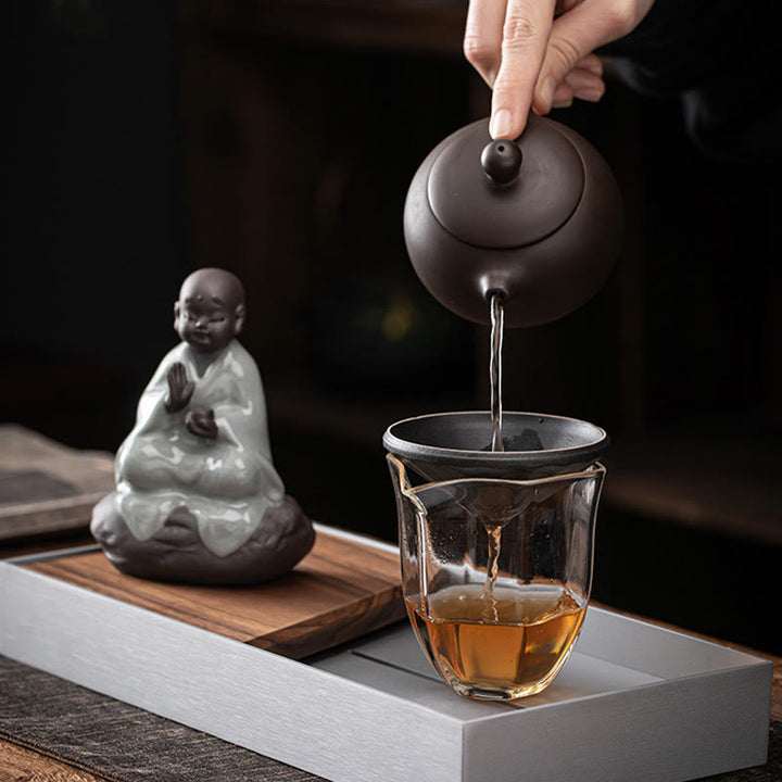 Buddha Stones Piccolo monaco Zen Cappello Colino Accessori da tè in ceramica Figurina Decorazione per la casa