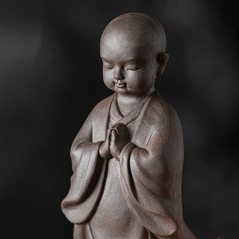 Buddha Stones Piccolo monaco marrone Cappello Colino Ceramica Accessori per il tè Figurina Zen Casa Scrivania Decorazione