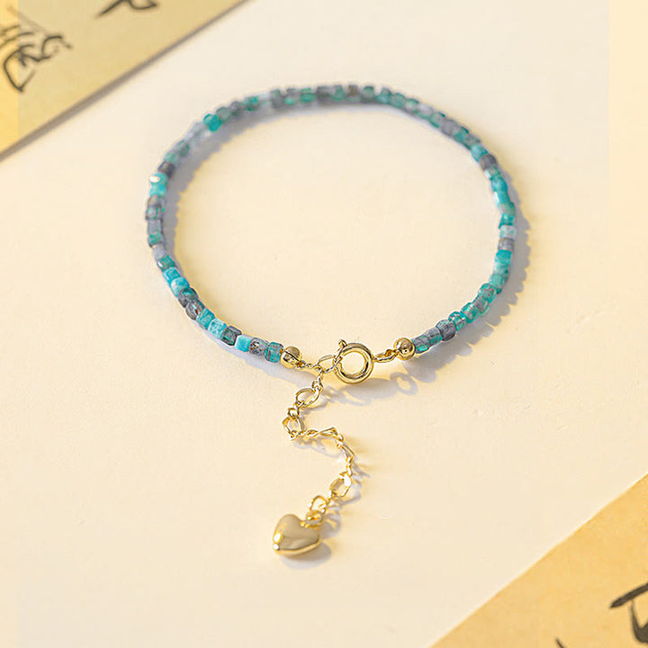 Braccialetto motivazionale a forma di cuore in rame placcato oro 14k con perline ultrasottili in apatite da 2,5 mm di Buddha Stone