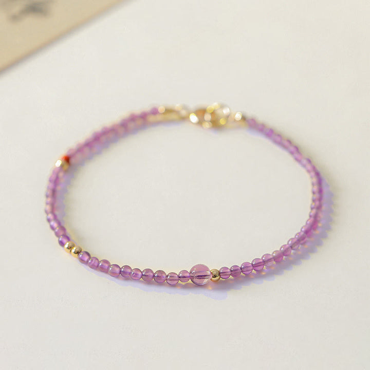 Braccialetto di meditazione per la pace interiore in rame placcato oro 14k con perline ultrasottili da 2 mm Buddha Stones Ametista naturale