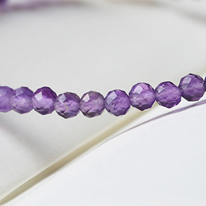 Bracciale di consapevolezza spirituale in rame placcato oro 14k con perline ultrasottili in ametista naturale da 3 mm Buddha Stones