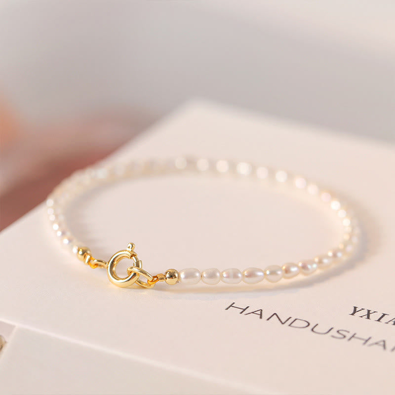 Braccialetto della saggezza in rame placcato oro 14k con perle naturali da 2 mm e perle ultrasottili Buddha Stones