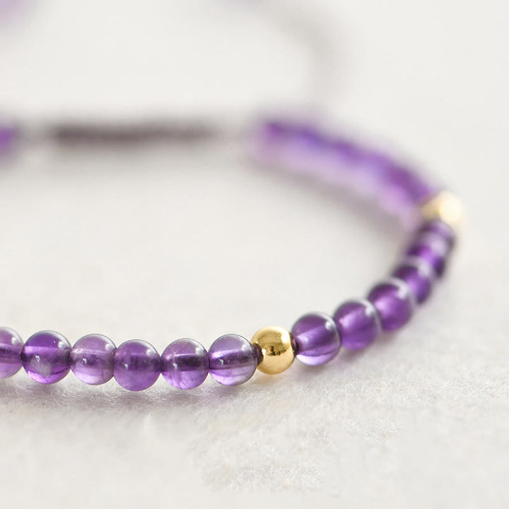 Braccialetto Buddha Stones da 4 mm in ametista naturale fatto a mano, perline di rame placcate in oro 14k, corda intrecciata, allevia lo stress