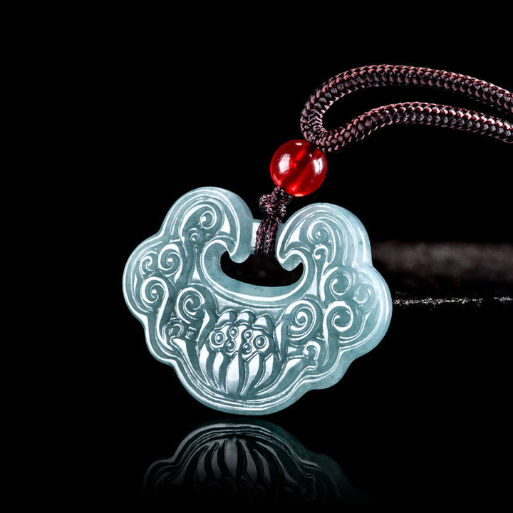 Buddha Stones Loto Giada intagliata Ruyi Abbondanza Prosperità Abbondanza Collana Pendente