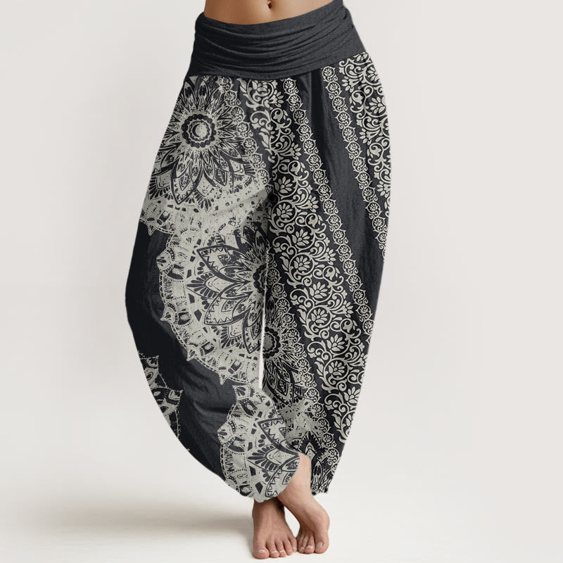 Pantaloni harem da donna con elastico in vita, motivo mandala in cotone con Buddha Stones e fiori paralleli - Grigio tenue - US22, UK/AU26, EU54 (6XL) - image 0