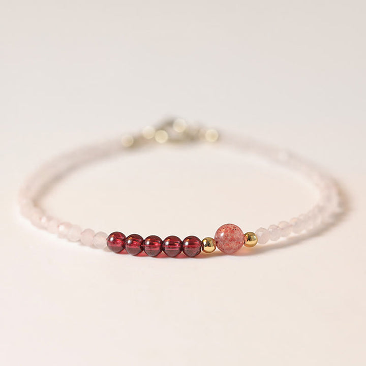 Braccialetto energetico curativo con perline ultrasottili in quarzo rosa, granato e quarzo fragola Buddha Stones da 2 mm