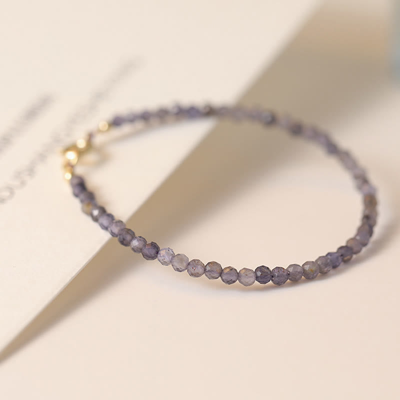 Braccialetto di comunicazione in rame placcato oro 14k con perline ultrasottili in ametista e iolite da 3 mm Buddha Stones