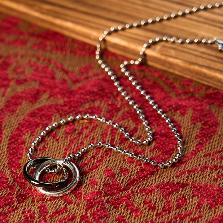 Collana con ciondolo portafortuna del Grande Carro con Buddha Stones in rame Qiankun Hoop