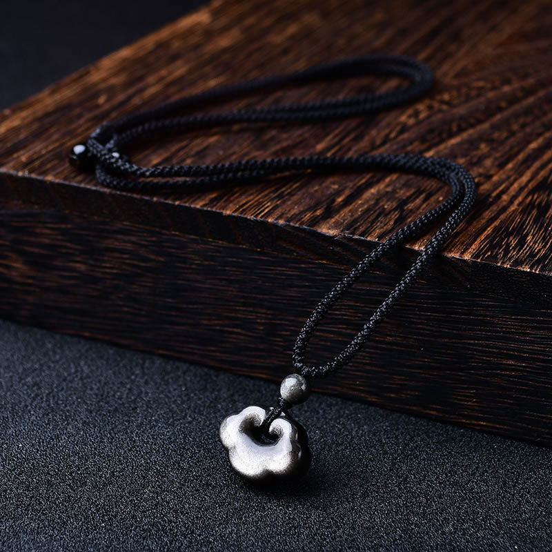 Buddha Stones Argento Naturale Lucentezza Ossidiana Nuvole di Buon Auspicio Protezione Collana Pendente Lenitivo