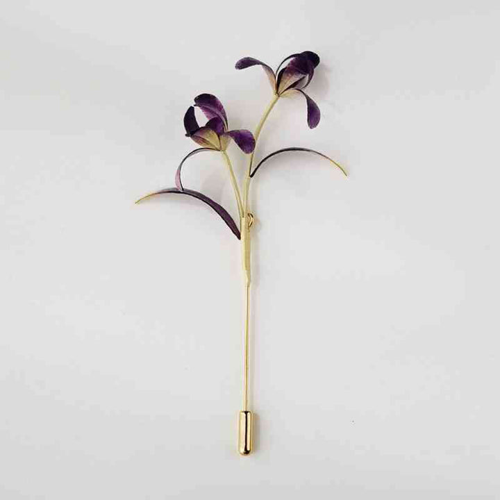Spilla a forma di fiore di orchidea in seta di gelso con Buddha Stones, realizzata a mano