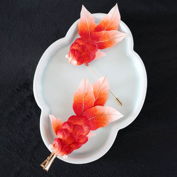 Spilla per capelli con foglie di pesce koi rosso in seta di gelso, fatta a mano, con Buddha Stones , Yangzhou, fiore di velluto