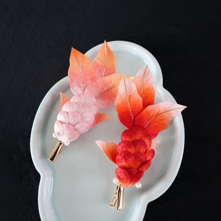 Spilla per capelli con foglie di pesce koi rosso in seta di gelso, fatta a mano, con Buddha Stones , Yangzhou, fiore di velluto
