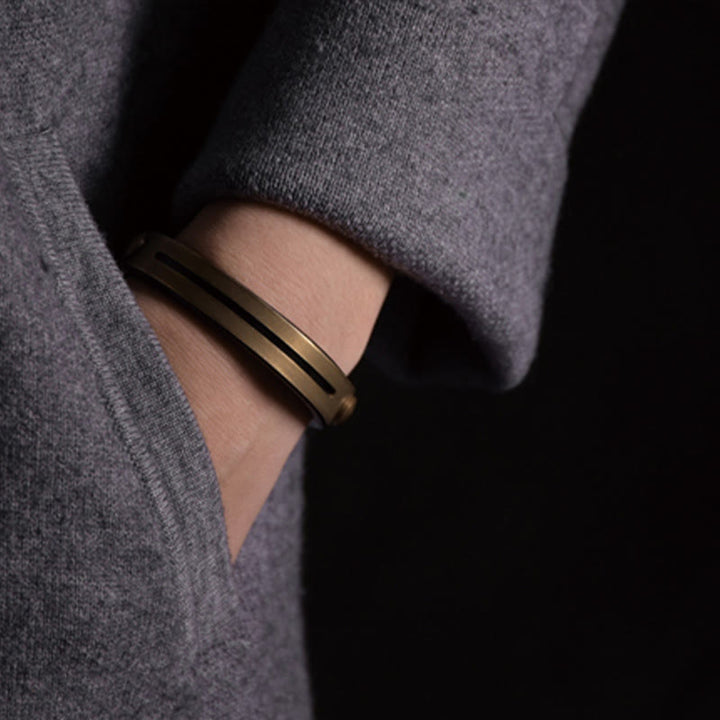 Bracciale rigido in pelle vintage con Buddha Stones, in rame e ottone