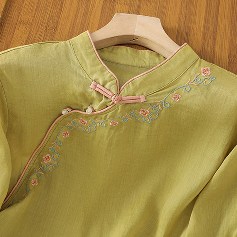 Camicia casual in cotone e lino con maniche a tre quarti e colletto alto con fiori ricamati da donna Buddha Stones - image 9