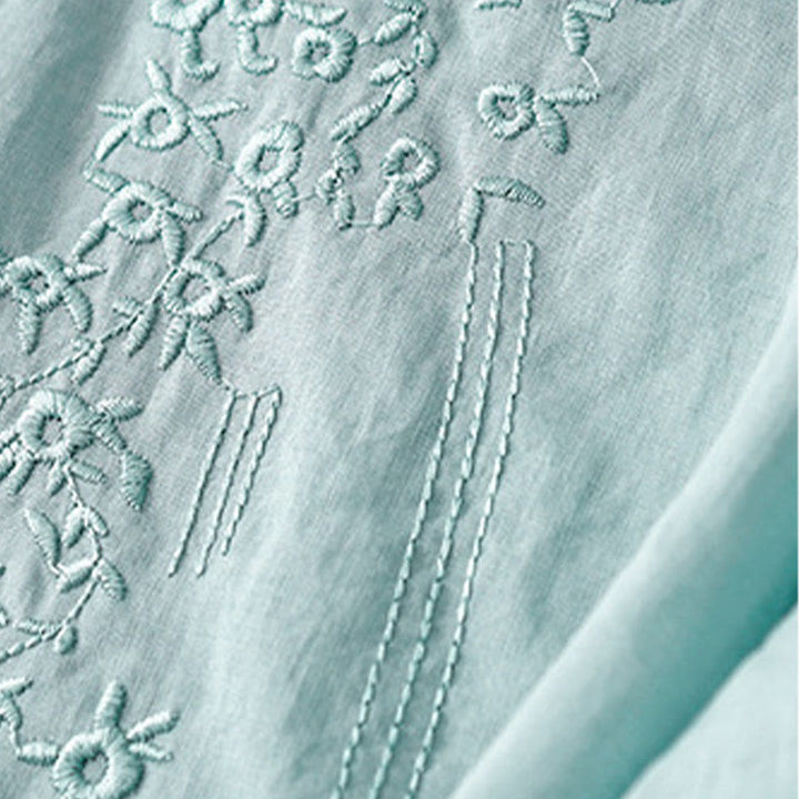 Camicia casual da donna in cotone e lino con scollo a V e fiori ricamati, manica corta, modello Buddha Stones - image 24