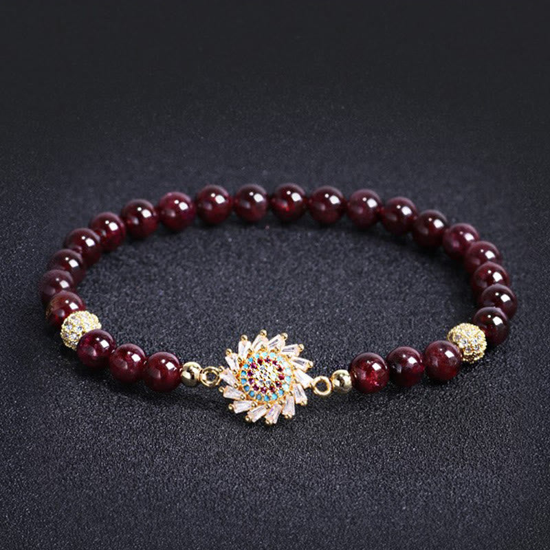 Braccialetto di protezione con perline di zircone e fiore di granato naturale Buddha Stones