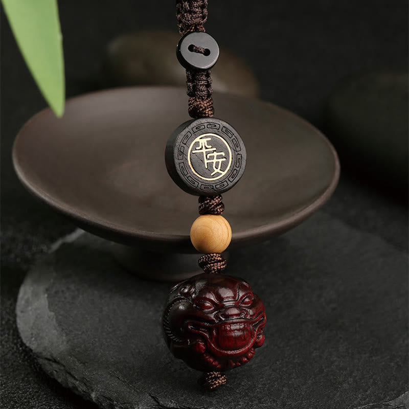 Buddha Stones Piccola foglia di sandalo rosso PiXiu Portachiavi di protezione sicuro e sano