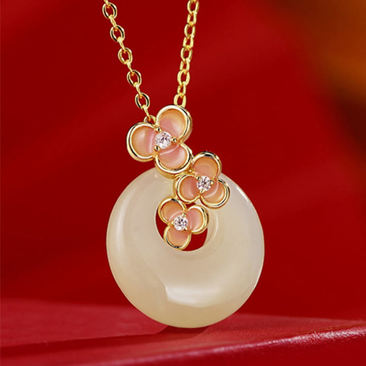 Buddha Stones 925 Sterling Silver Natural Hetian Jade Peach Blossom Peace Buckle Zircone Luck Bracciale Collana Pendente