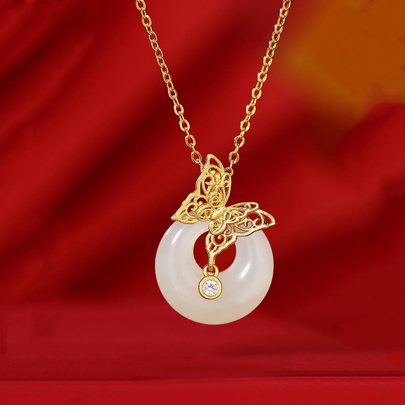 Collana con ciondolo a forma di farfalla in giada naturale Hetian in argento sterling 925 con Buddha Stones e ciondolo della prosperità