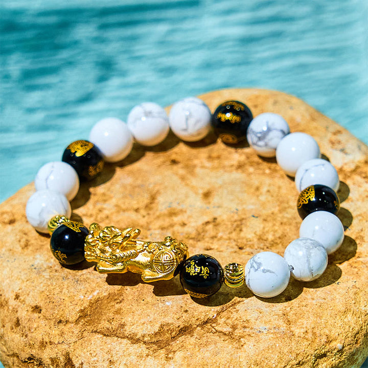 Braccialetto di benedizione con perline Pixiu in onice nero e turchese bianco vintage Buddha Stones