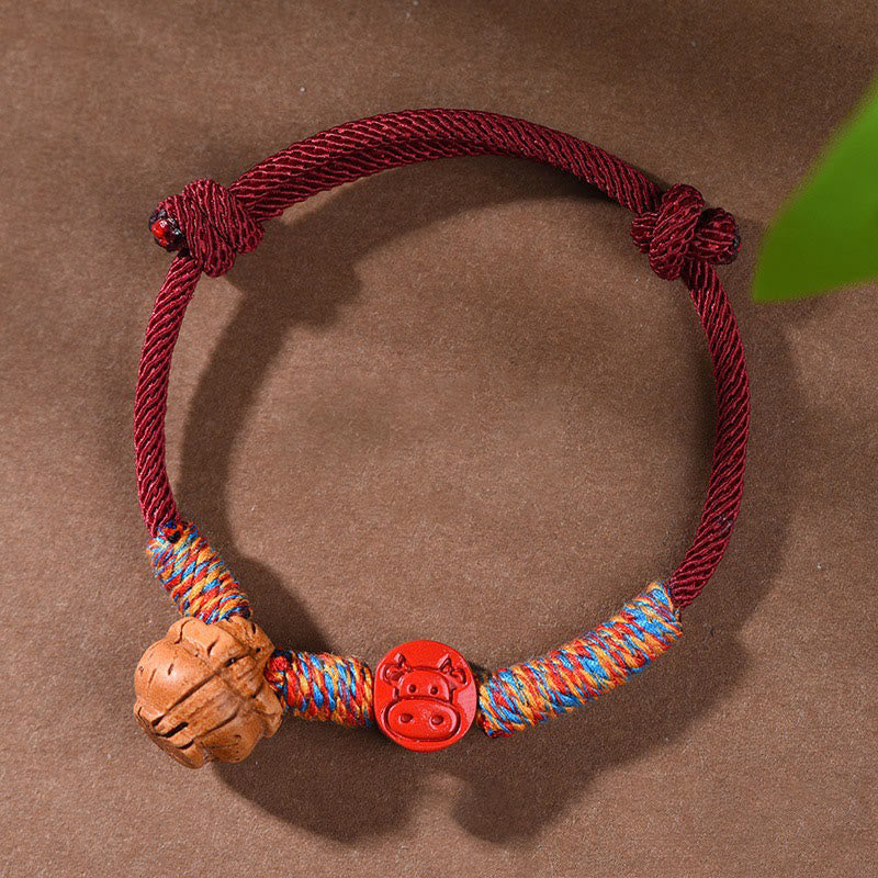 Braccialetto della fortuna fatto a mano con Buddha Stones, zodiaco cinese, filo rosso, nocciolo di pesca, cinabro