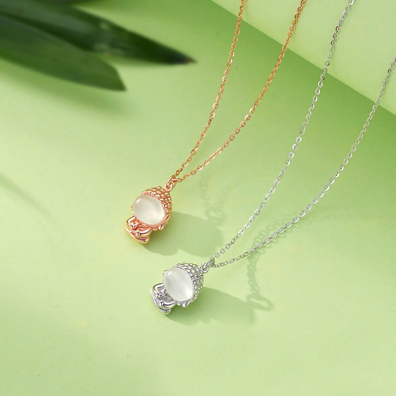 Collana pendente Buddha Stones in argento sterling 925 con calcedonio e Buddha senza forma, positivo - image 1