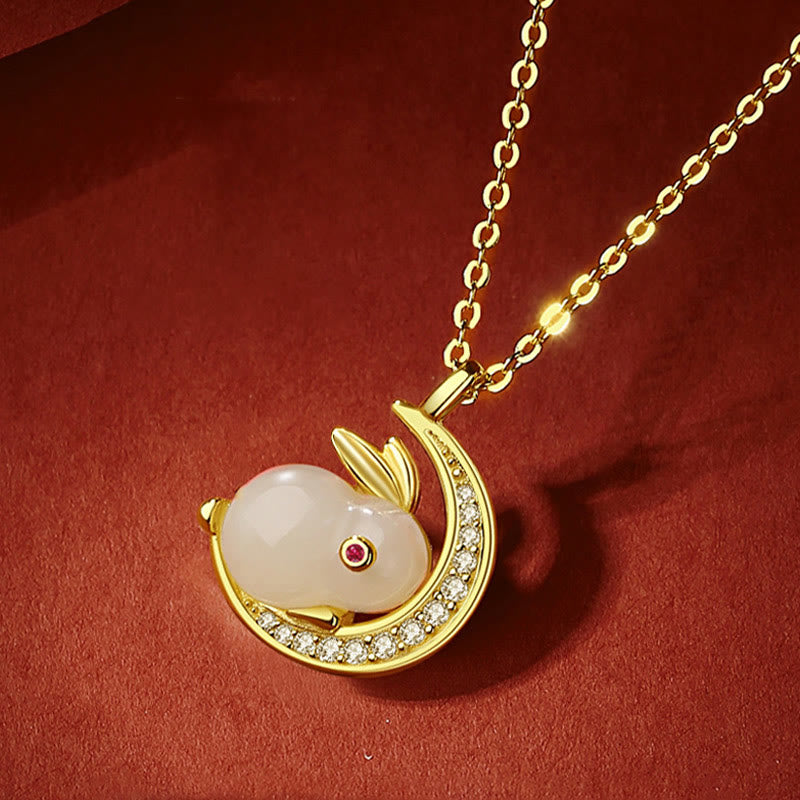 Buddha Stones 925 Sterling Silver Hetian Giada Bianca Coniglio Crescent Moon Luck Collana Pendente