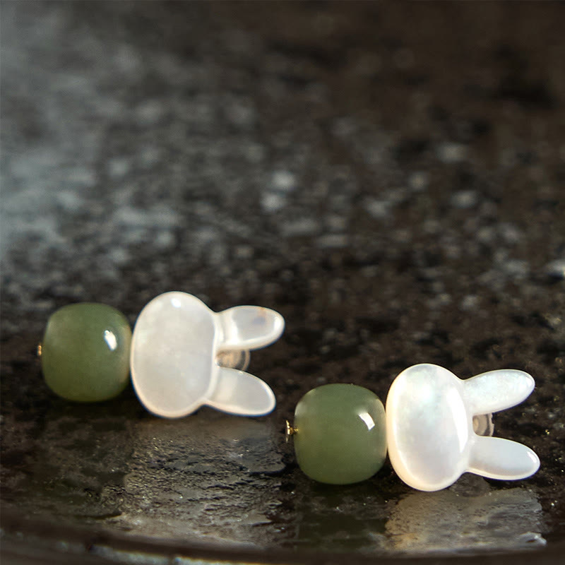 Orecchini di giada Hetian con coniglio carino e pietre Buddha Stones , pietra Tridacna