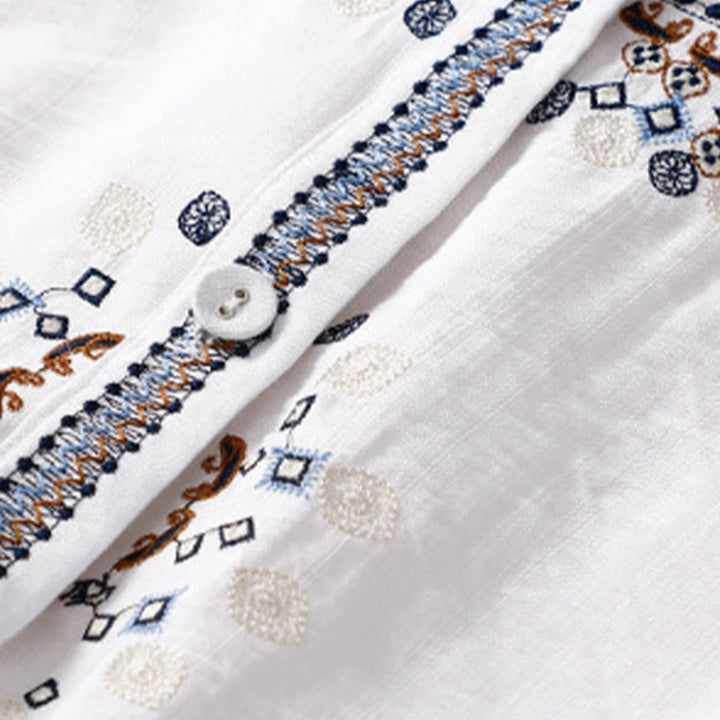 Camicia casual da donna con scollo a V e maniche corte, ricamata con fiori e motivo Buddha Stones in stile bohémien. - image 3