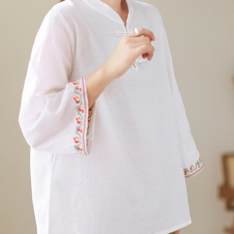 Camicia da donna in cotone e lino con maniche a tre quarti, modello girocollo, in jacquard casual con bottoni a rana e motivo Buddha Stones - image 2