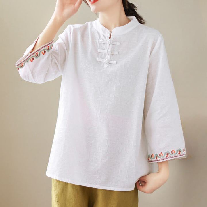 Camicia da donna in cotone e lino con maniche a tre quarti, modello girocollo, in jacquard casual con bottoni a rana e motivo Buddha Stones - image 4