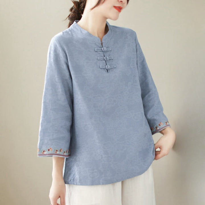 Camicia da donna in cotone e lino con maniche a tre quarti, modello girocollo, in jacquard casual con bottoni a rana e motivo Buddha Stones - Azzurro cielo chiaro - US8-10, UK/AU12-14, EU40-42 (2XL) - image 12