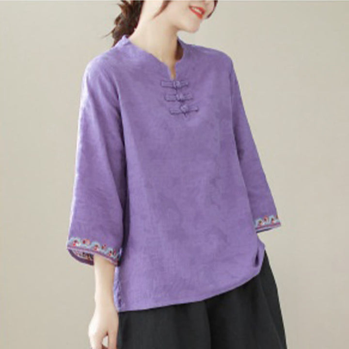 Camicia da donna in cotone e lino con maniche a tre quarti, modello girocollo, in jacquard casual con bottoni a rana e motivo Buddha Stones - image 22