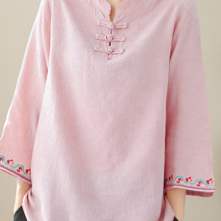 Camicia da donna in cotone e lino con maniche a tre quarti, modello girocollo, in jacquard casual con bottoni a rana e motivo Buddha Stones - image 31