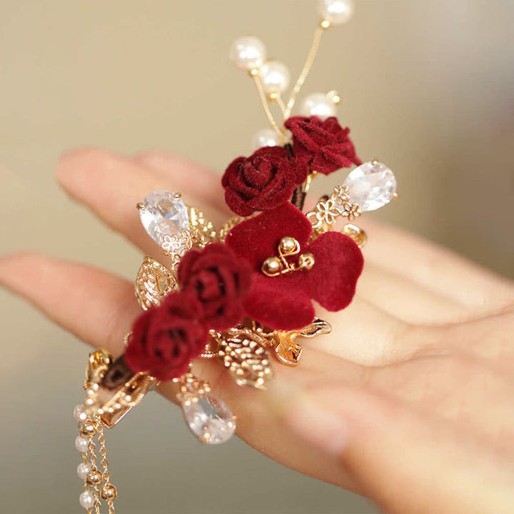 Fermaglio per capelli laterale con nappa di fiori di camelia rossa in stile cinese retrò Buddha Stones
